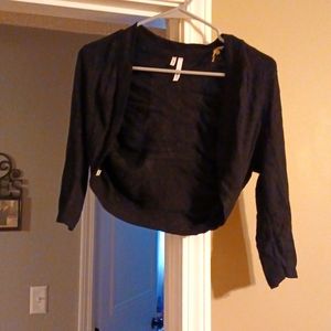 Woman's half cardigan